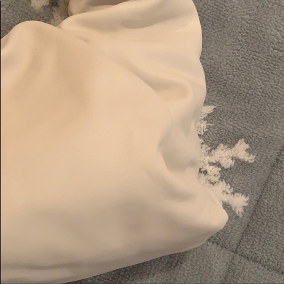 Bottega Veneta Shoulder Pouch - Picture 3 of 8